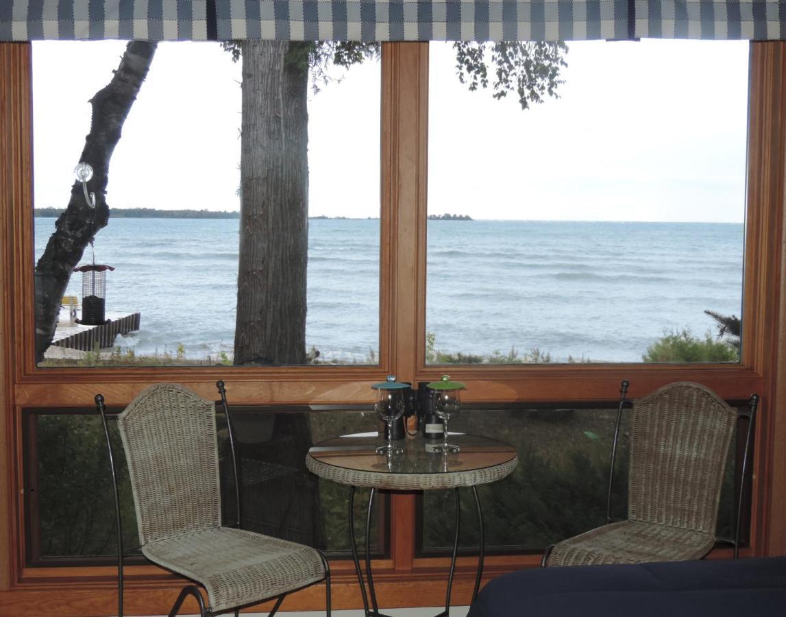 Square Rigger Harbor Motel เบลีย์ส ฮาร์เบอร์ ภายนอก รูปภาพ